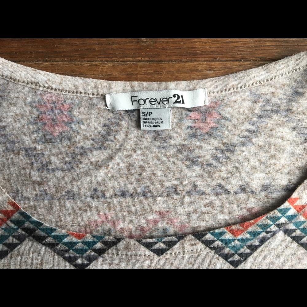 Aztec Print Crop Top - Picture 5 of 5